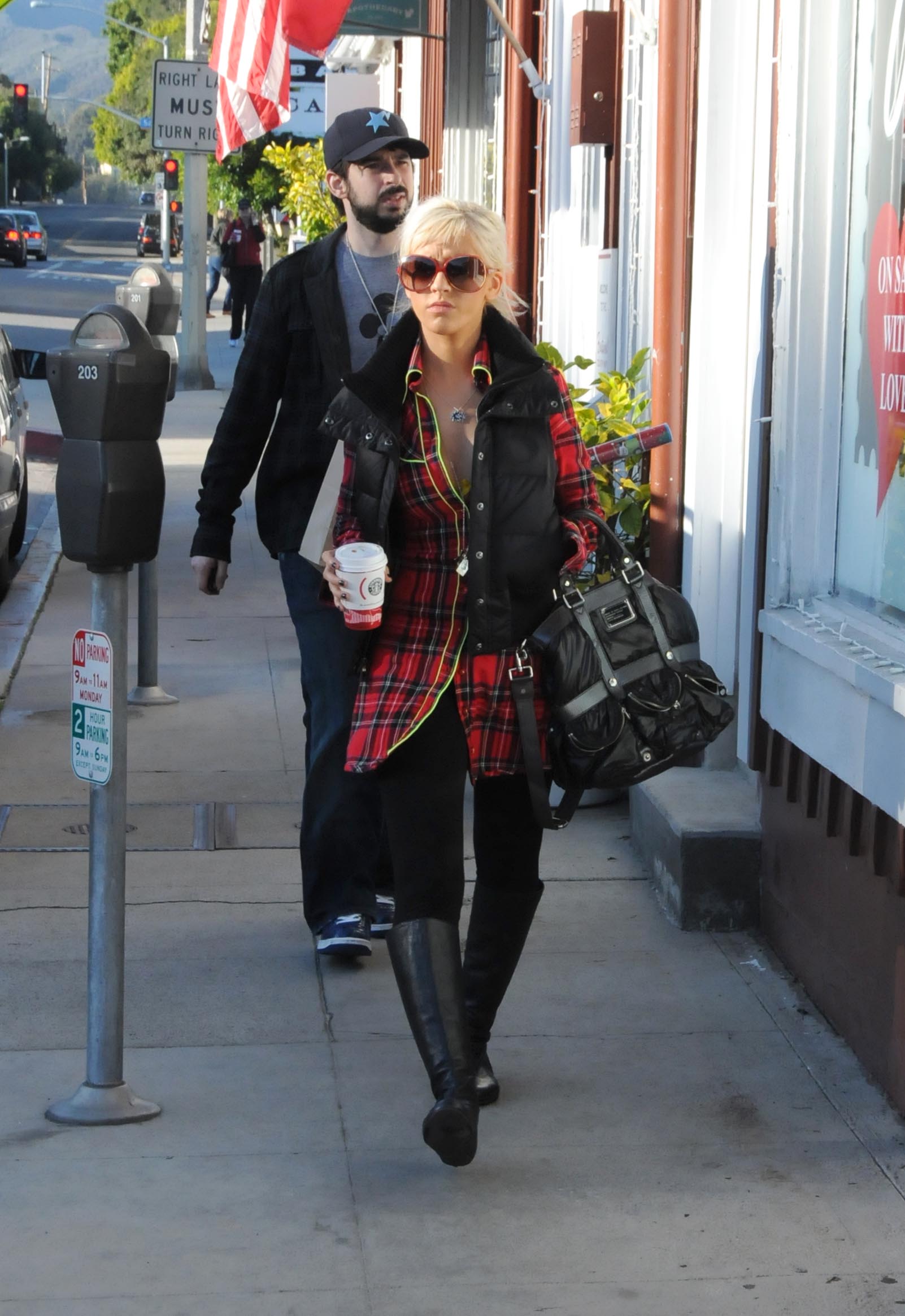 xd_458_284329.jpg xd_458_284329.jpg