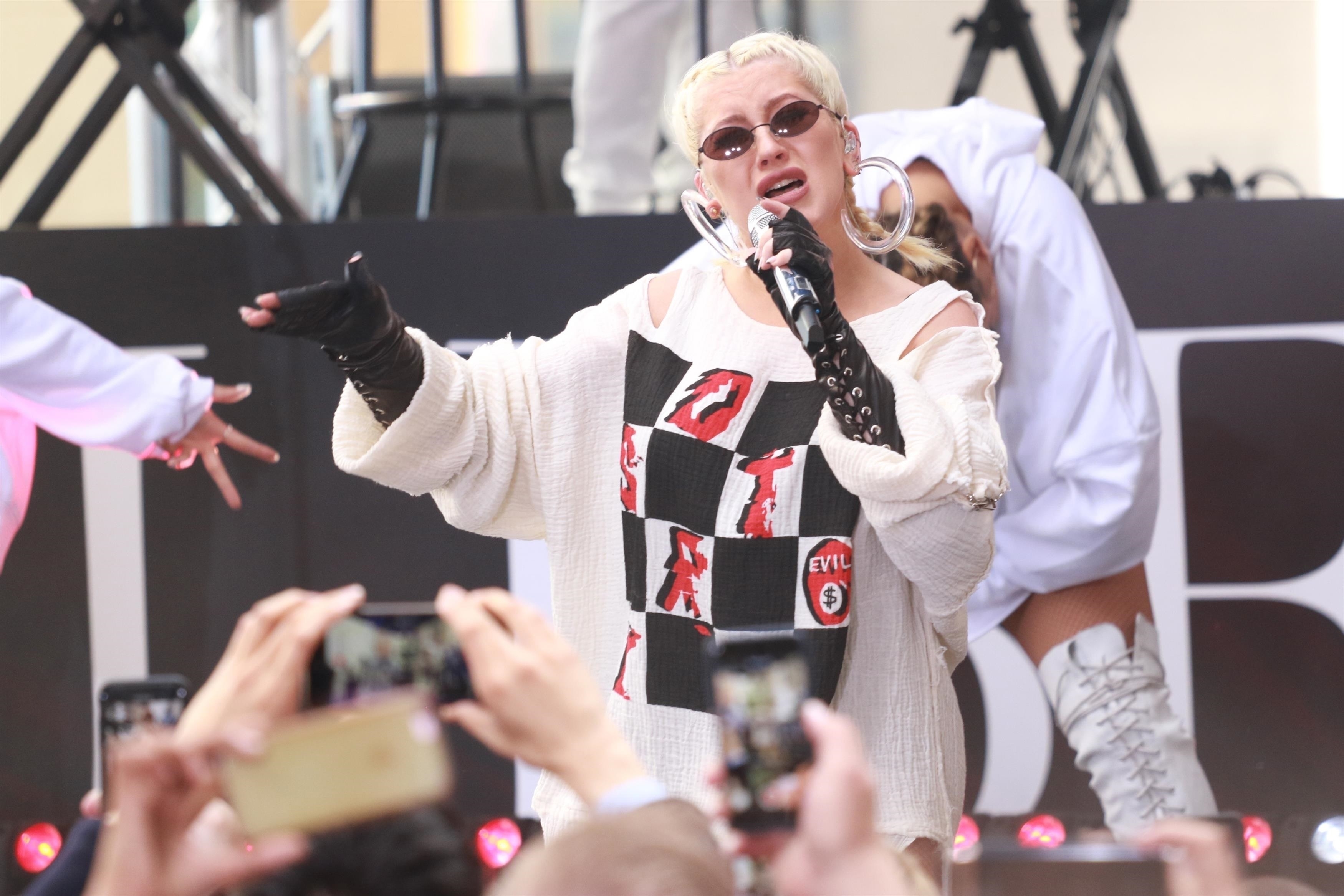 xtina_15062018e_46.jpg xtina_15062018e_46.jpg