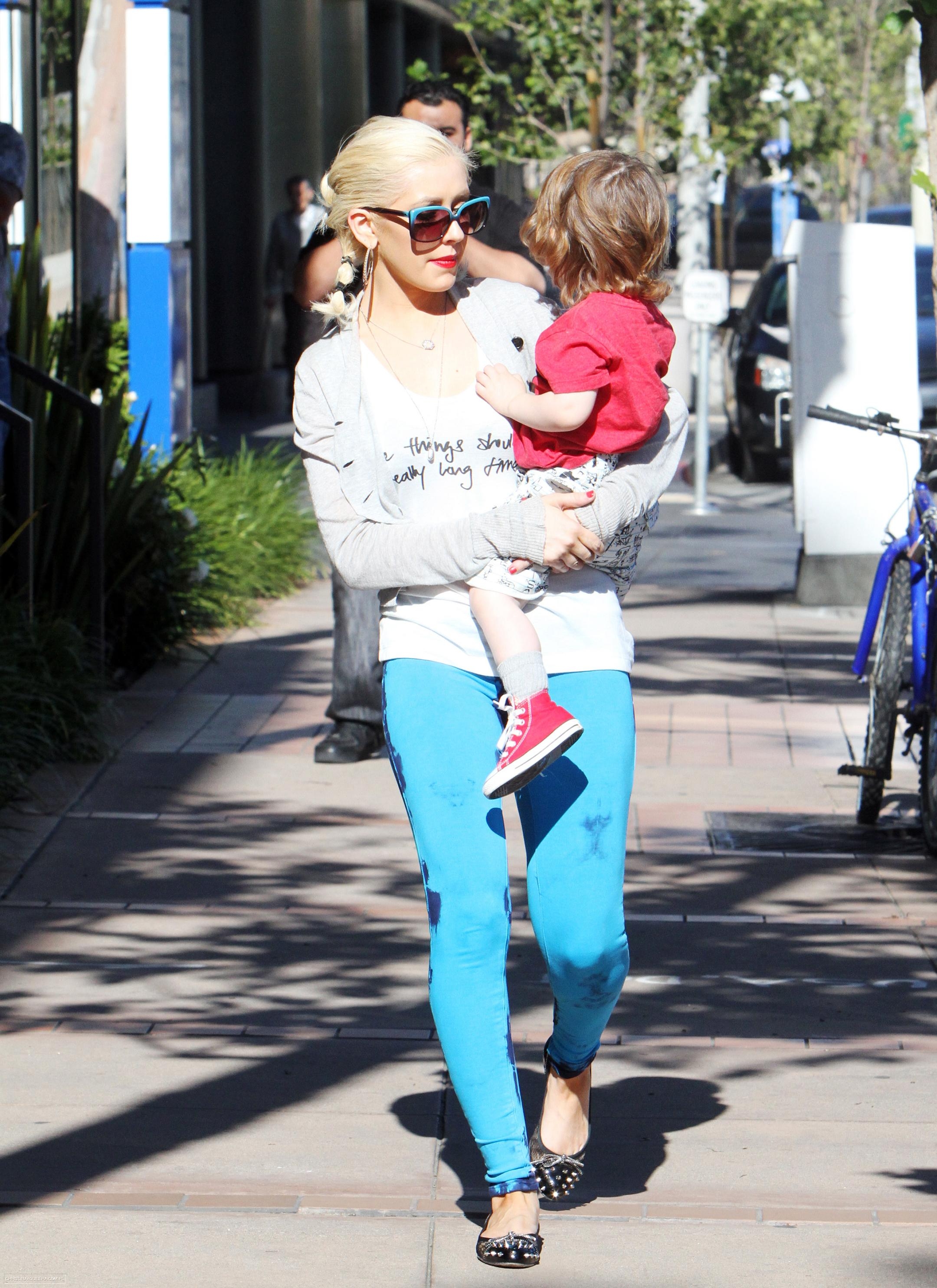 xtinadaily78003.jpg xtinadaily78003.jpg