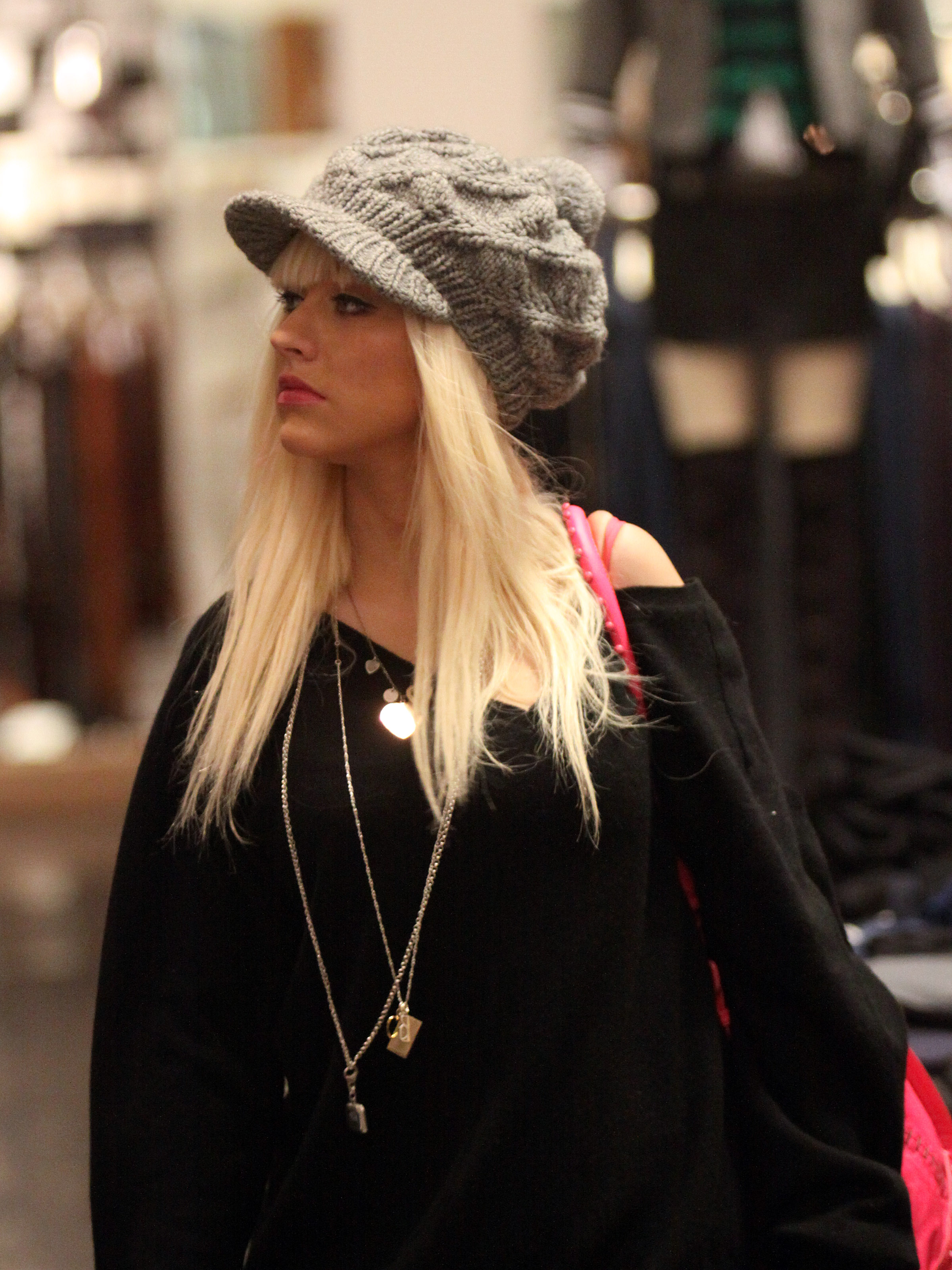 xtinadaily_0000000058.jpg xtinadaily_0000000058.jpg