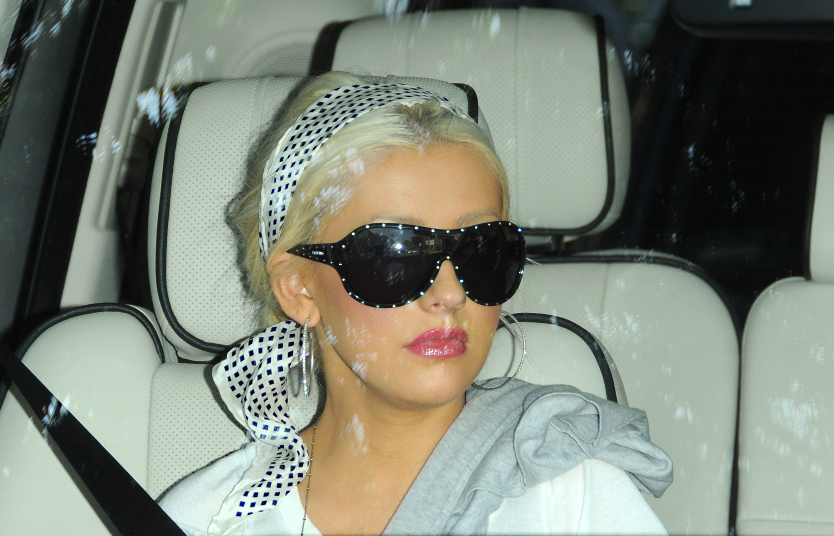 xtinadaily_0000001.jpg xtinadaily_0000001.jpg