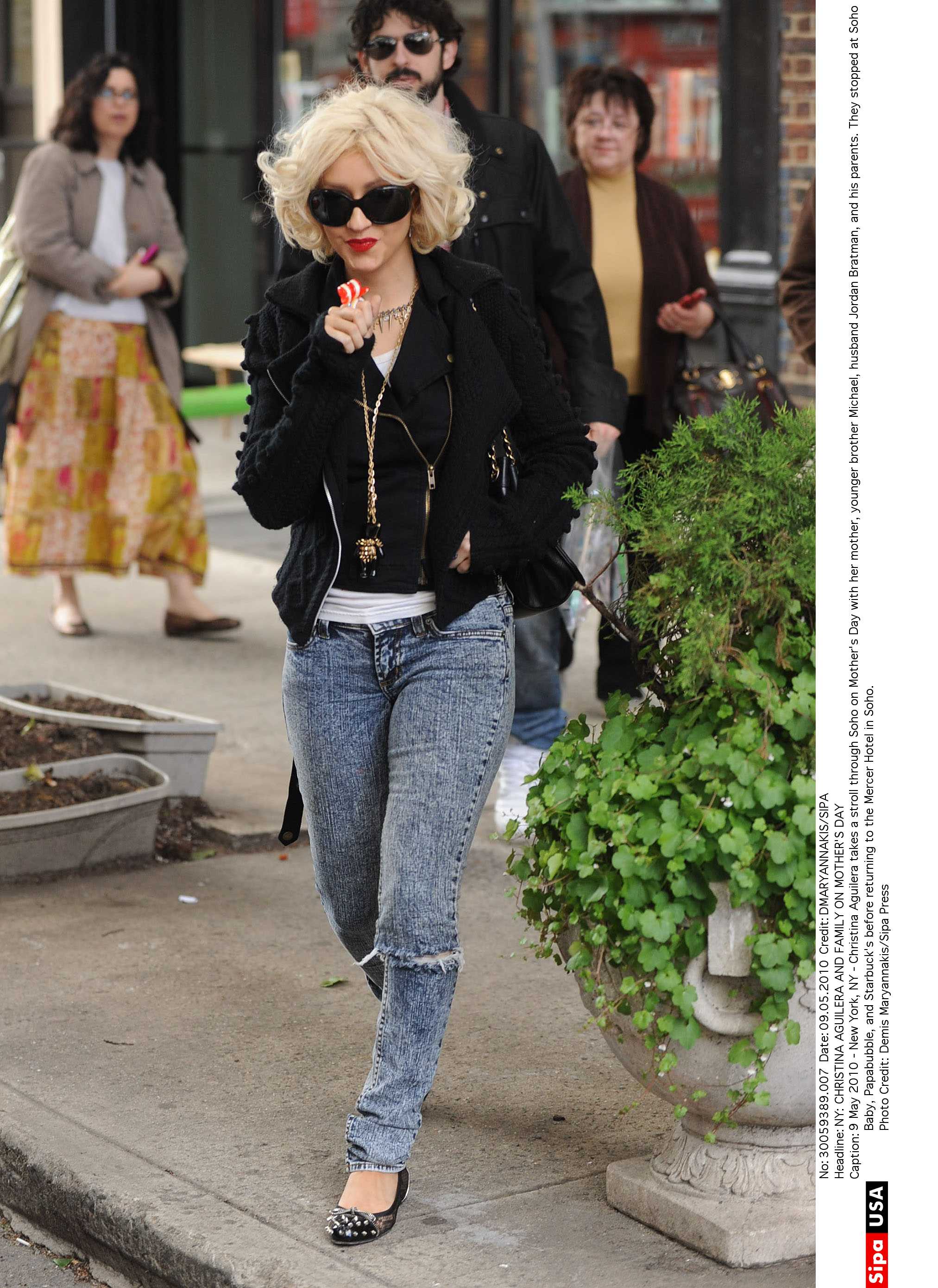 xtinadaily_26040.jpg xtinadaily_26040.jpg