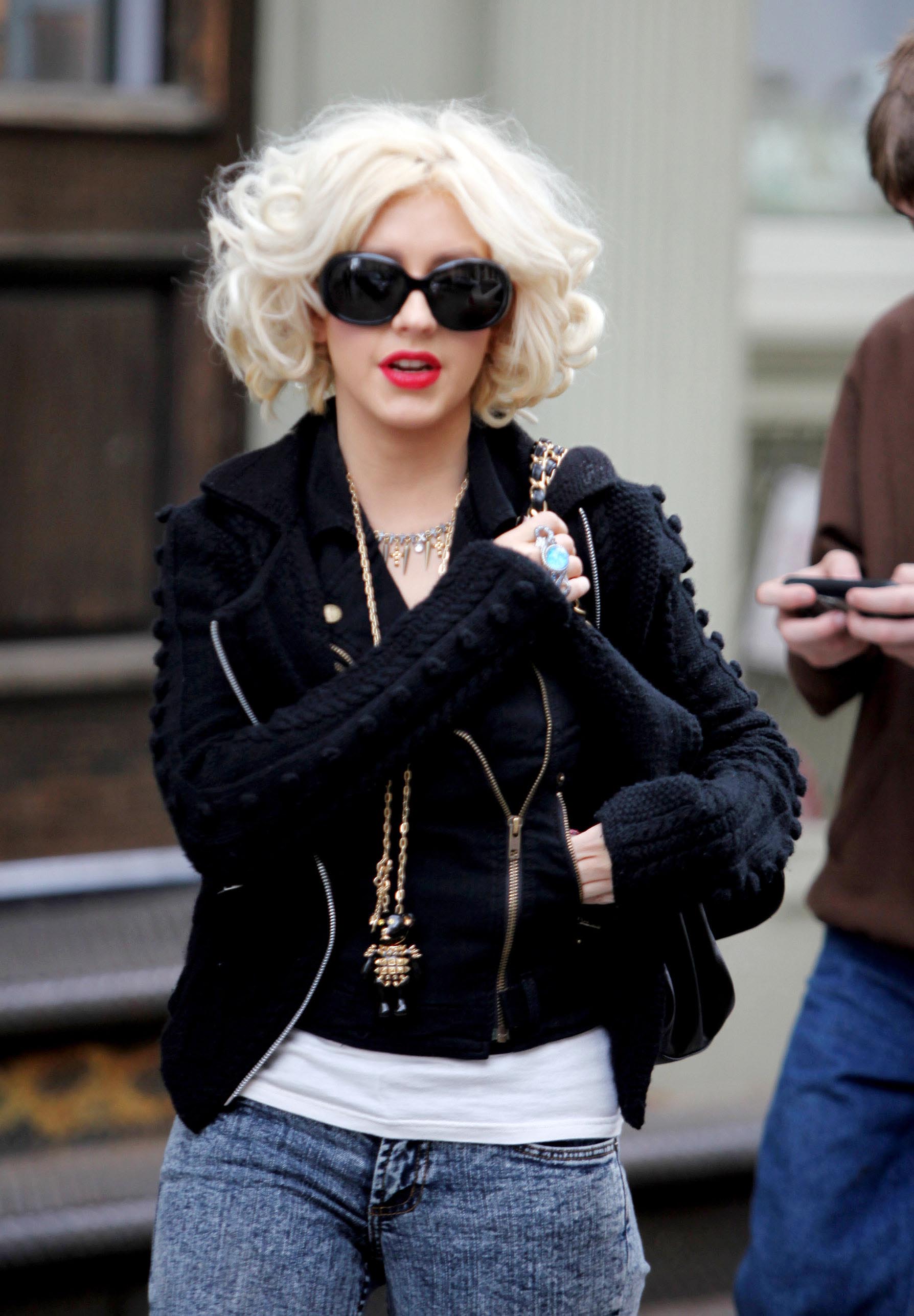 xtinadaily_26075.jpg xtinadaily_26075.jpg