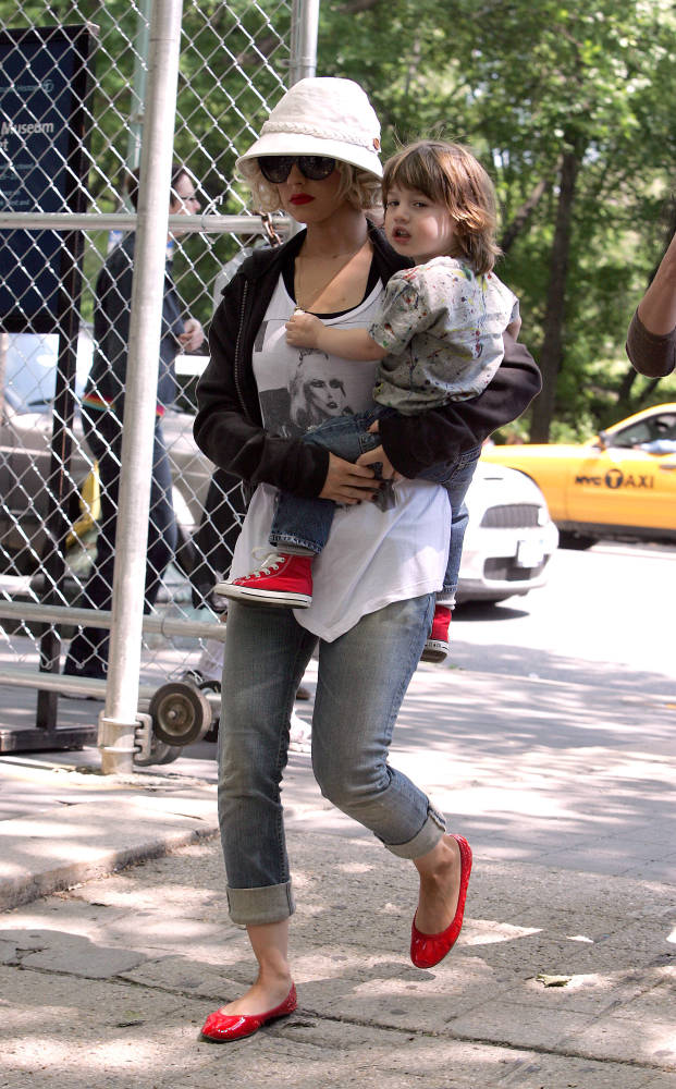 xtinadaily_486_28129.jpg xtinadaily_486_28129.jpg