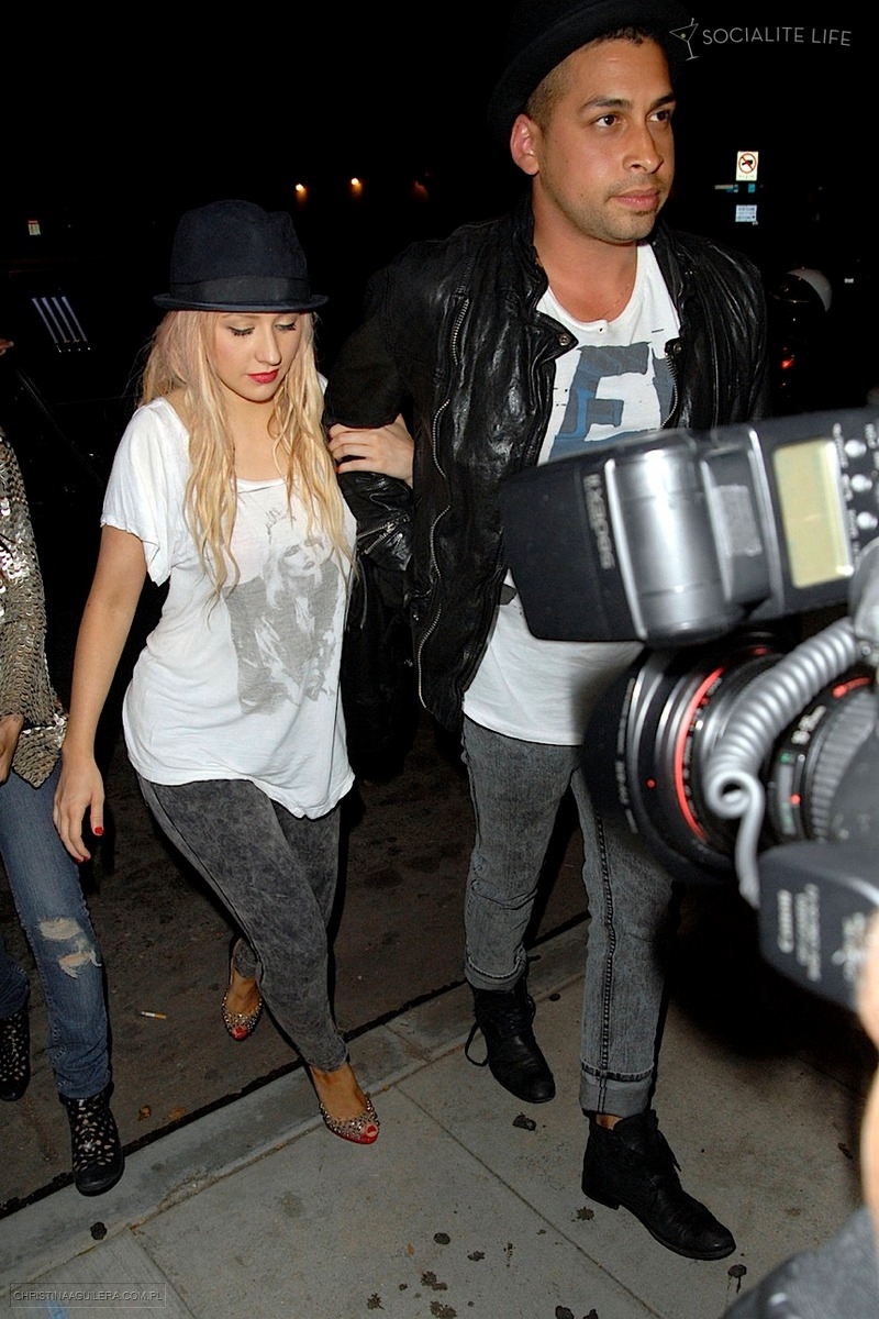 xtinadaily_487025.jpg xtinadaily_487025.jpg