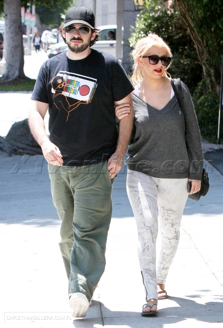 xtinadaily_4978011~0.jpg xtinadaily_4978011~0.jpg