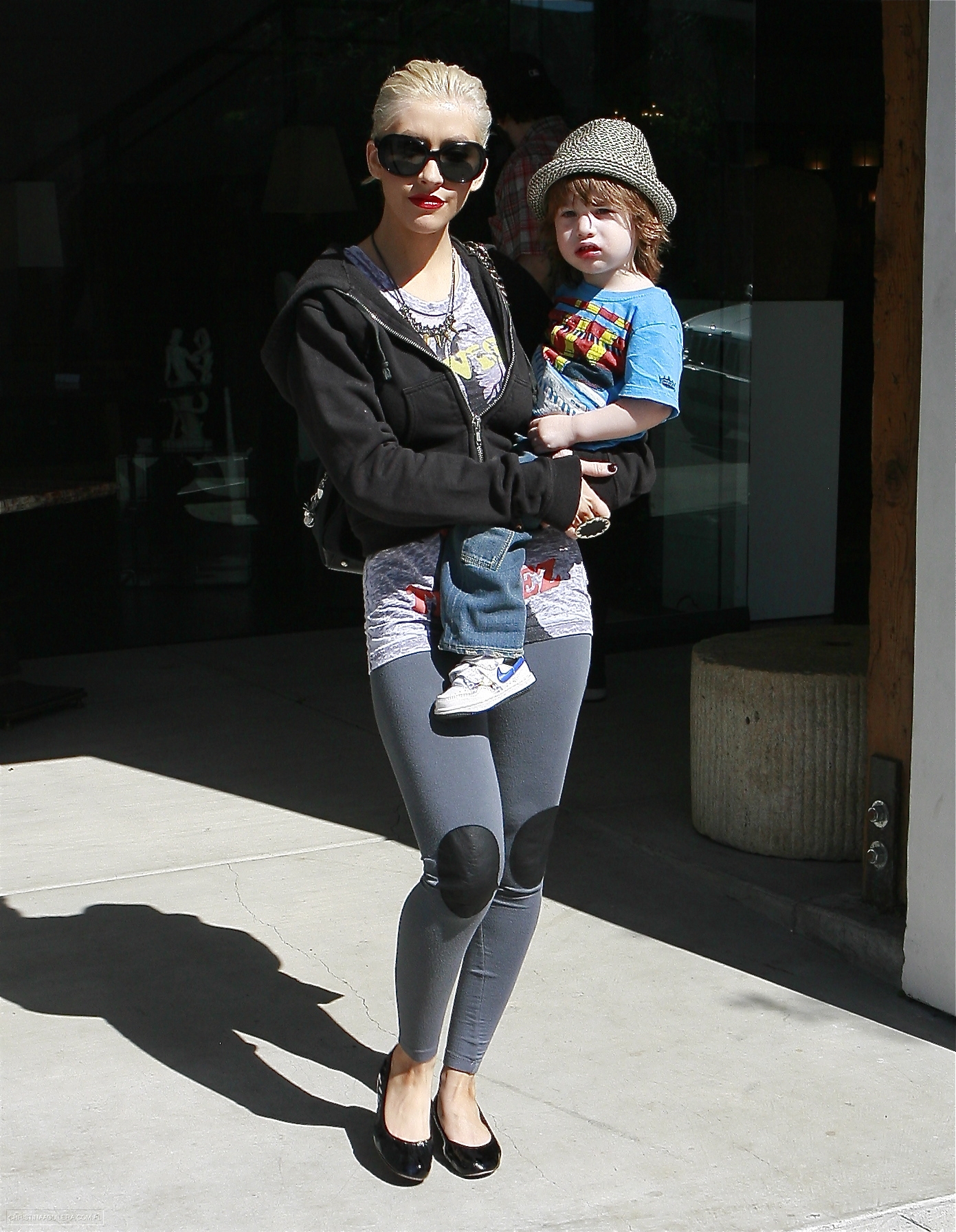 xtinadaily_869_281029.jpg xtinadaily_869_281029.jpg