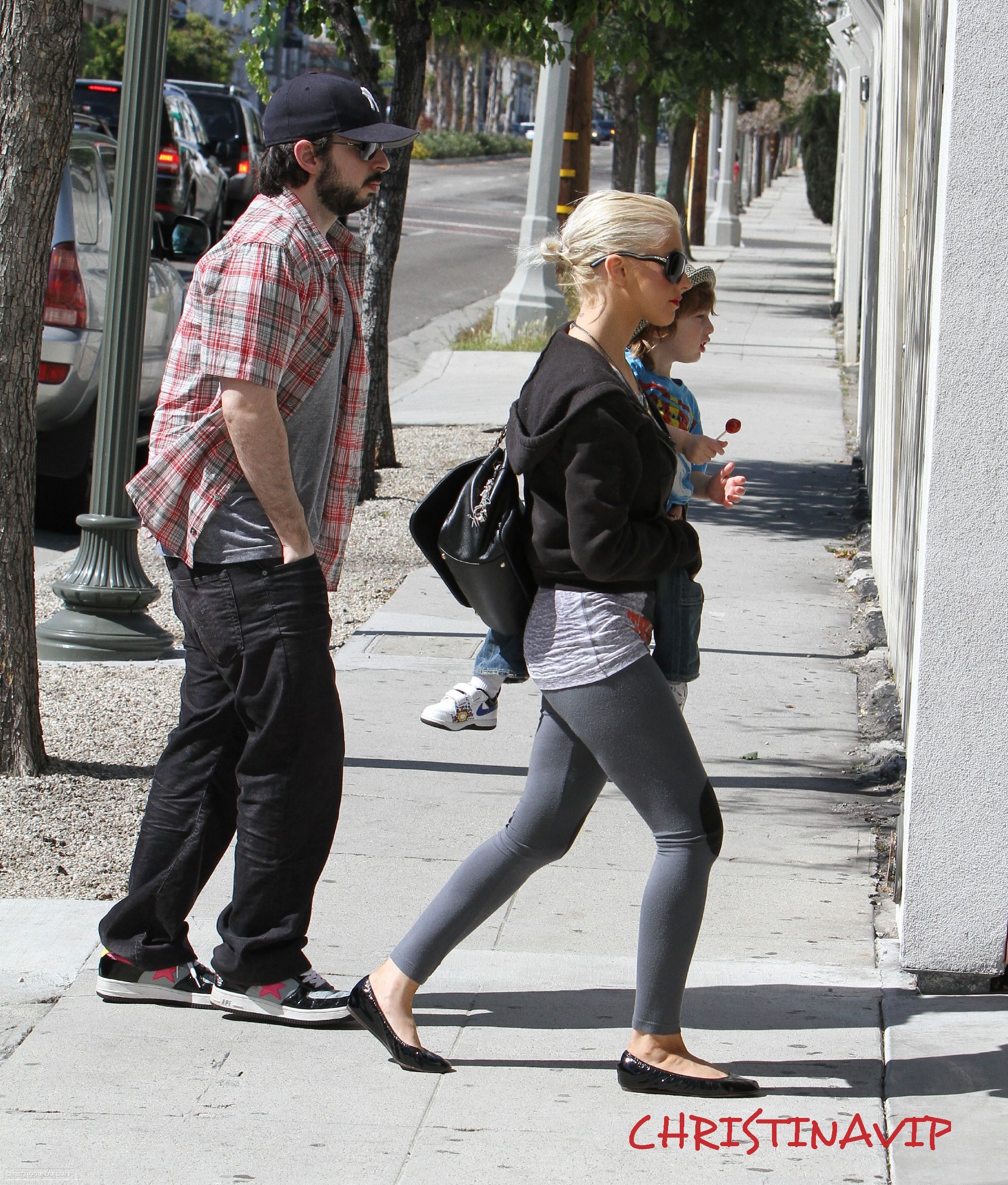 xtinadaily_869_284929.jpg xtinadaily_869_284929.jpg